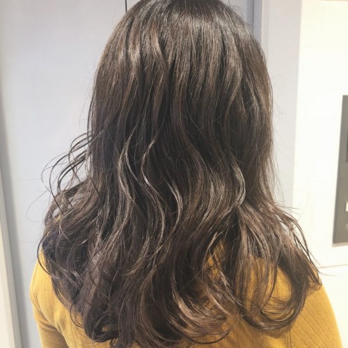 《白髪も染まる》イルミナカラー グレージュ