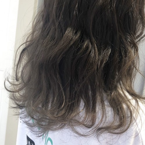 夏に向けて!ミルクティーベージュ×グラデーション