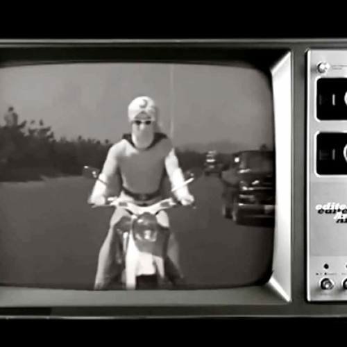 明日は何の日?月光仮面って知ってますか(^ ^)♪