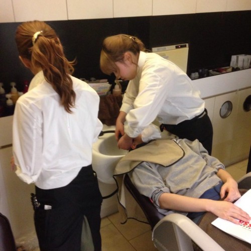 頑張ってますよ!