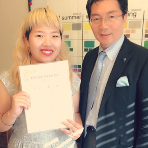 『カラーアナリスト』になりました!!