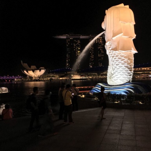 シンガポールは平和です。