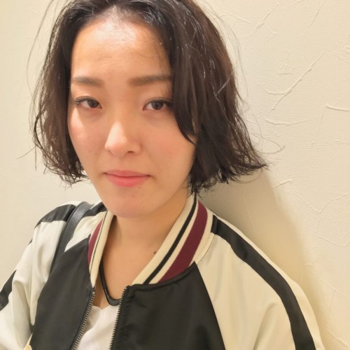 もう退色してオレンジ味になることナシ!日本人にこそオススメの『ブルーアッシュ』!