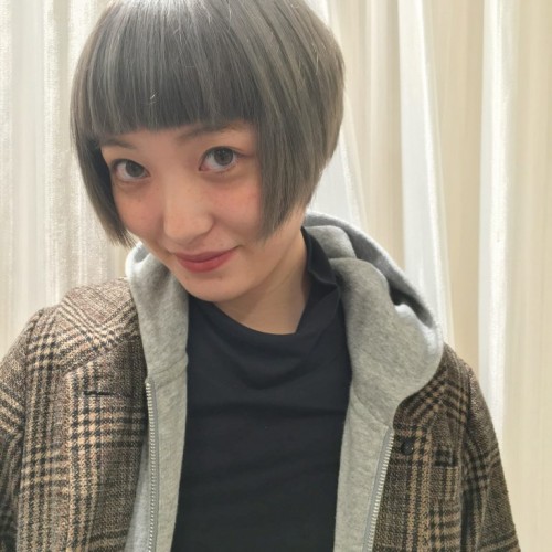 ハイトーンでもダークトーンでも!大人気の『dusty gray』♡