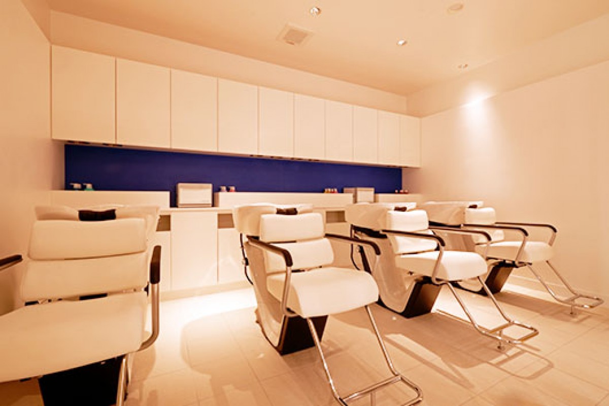 Bassa 江古田店 美容室bassa バサ Bassa 江古田店 美容室bassa バサ