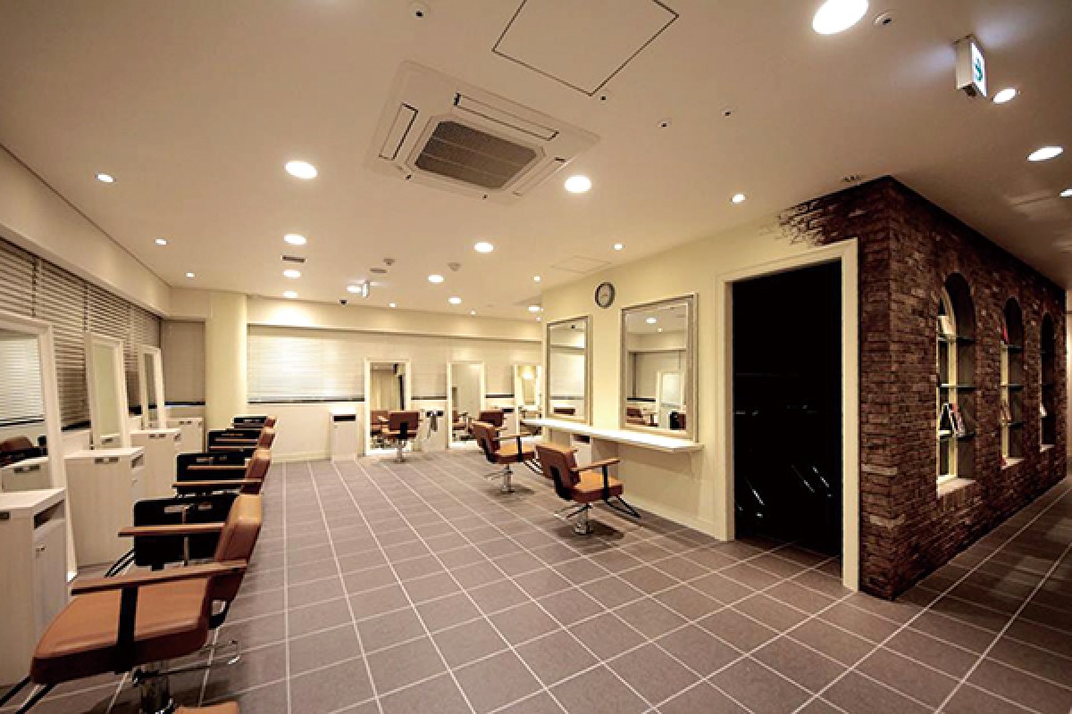 Bassa 高田馬場店 美容室bassa バサ Bassa 高田馬場店 美容室bassa バサ