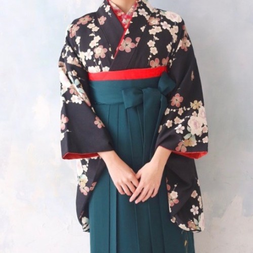 卒業式予約受付中です!BASSA下井草店