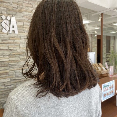 *アディクシーカラー【シルバー】を使った柔らかヘア *【BASSA新所沢店】