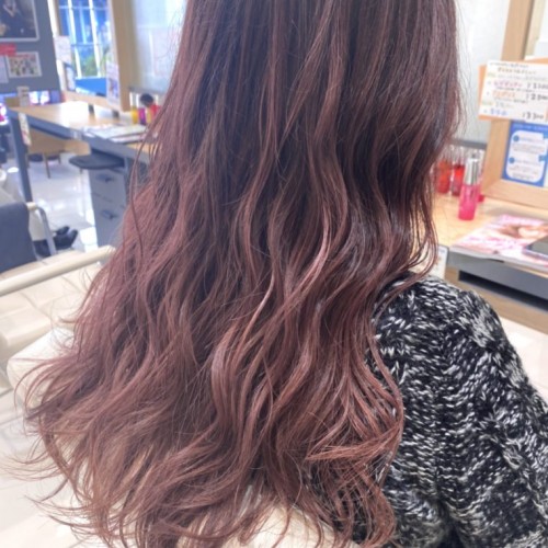 ハイライトもかわいいピンク系カラー