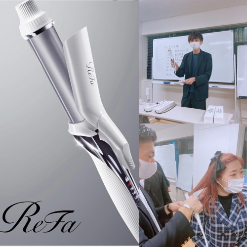 リファ!カールアイロン!