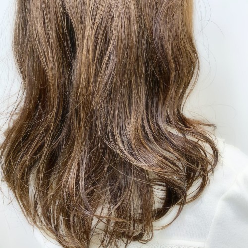 【栗原 パーマデザイン】ナチュラルウェーブレイヤー