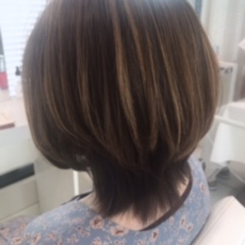 大人女性のお悩みNo.1の白髪カバー効果抜群!!大人ショート×ハイライト