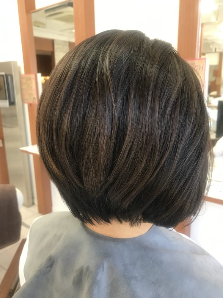 【ナチュラルなハイライト】ヘアスタイルの印象はどうなる？？BASSA新所沢