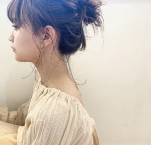 簡単に可愛くできるヘアアレンジ 後れ毛カット 後れ毛レイヤー カットでアレンジが可愛くなります Bassa花小金井 花小金井美容室 美容室bassa バサ